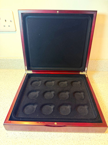 Wood coin display storage - coin,